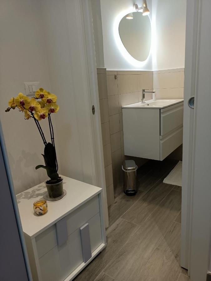 Bed and Breakfast Orchidea Bolonia Exterior foto