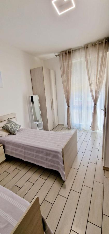 Bed and Breakfast Orchidea Bolonia Exterior foto